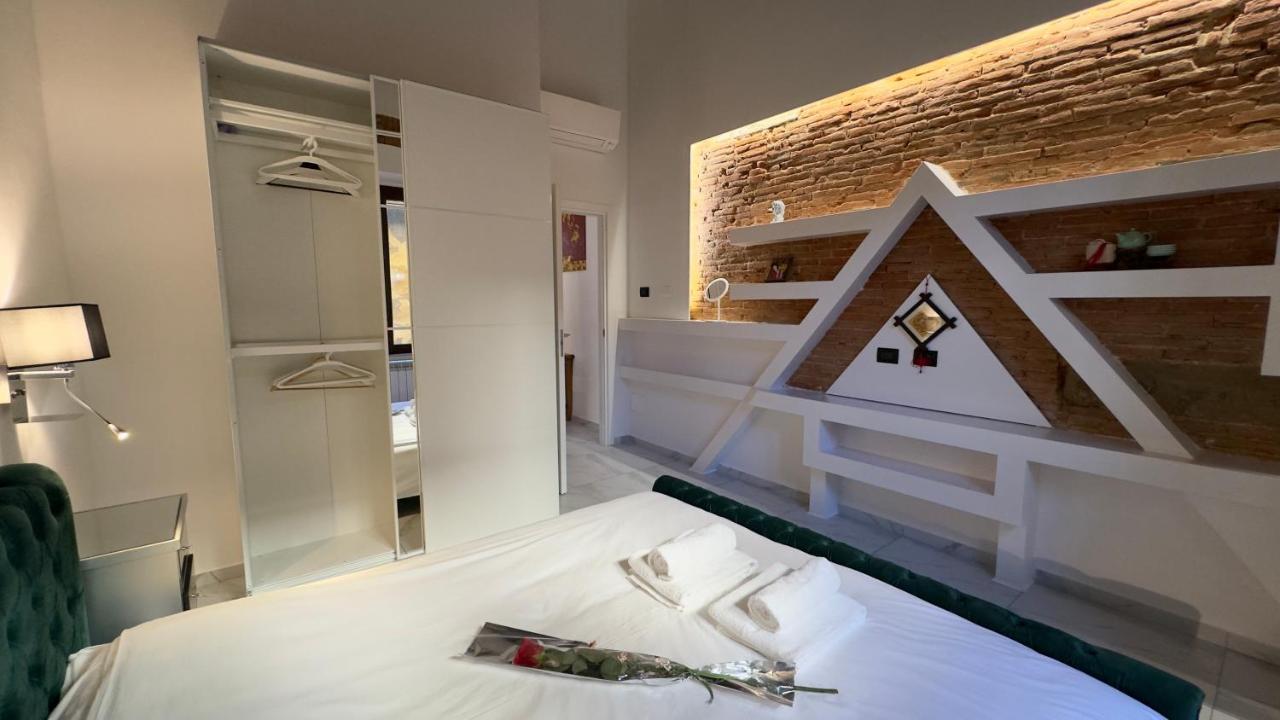 Suite Stylish & Cozy Apartment In The Heart Of Florencia Exterior foto